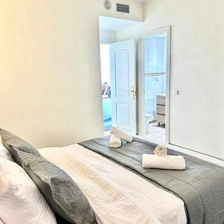 Apartment Wonderful In Puerto Marina