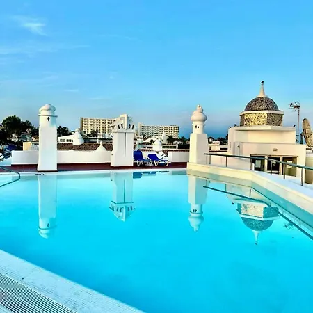 Wonderful In Puerto Marina Apartment