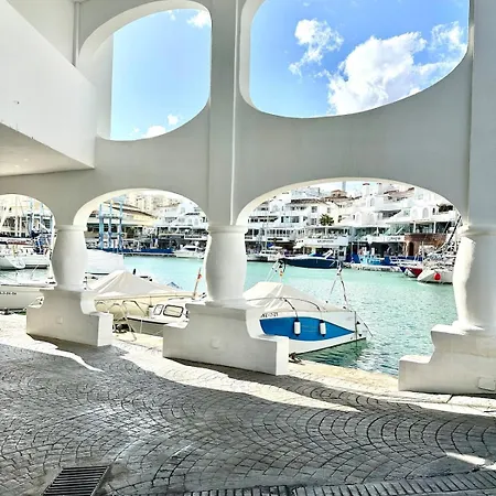 Wonderful In Puerto Marina